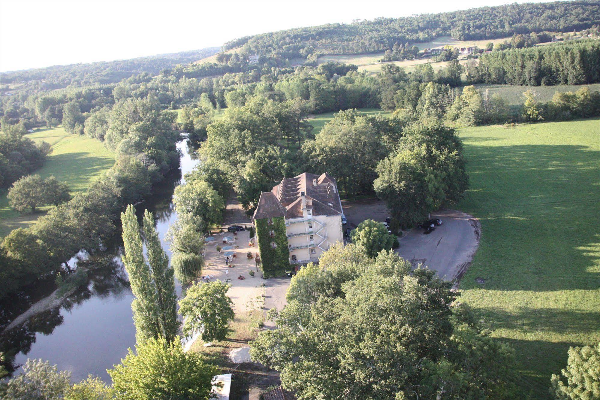 Hotel Restaurant L'Ecluse Antonne-et-Trigonant Exterior photo